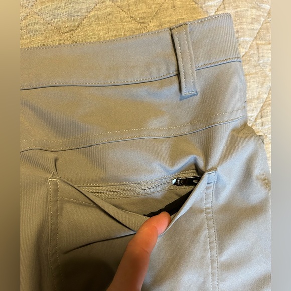Lululemon ABC pants - Picture 2 of 4